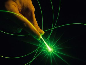 laser.jpg laser.jpg